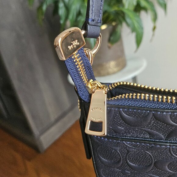 NEW Coach Navy Crossbody Leather Bag - Picture 4 of 9
